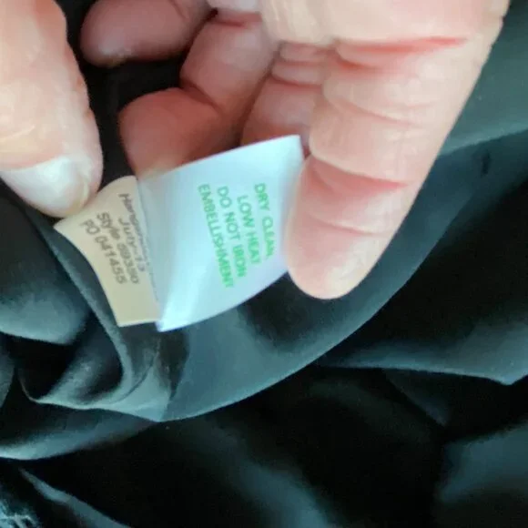 Sold!!!LILLY PULITZER BLACK DAISY FULTON EYELET DRESS SZ 2 - Picture 12 of 16